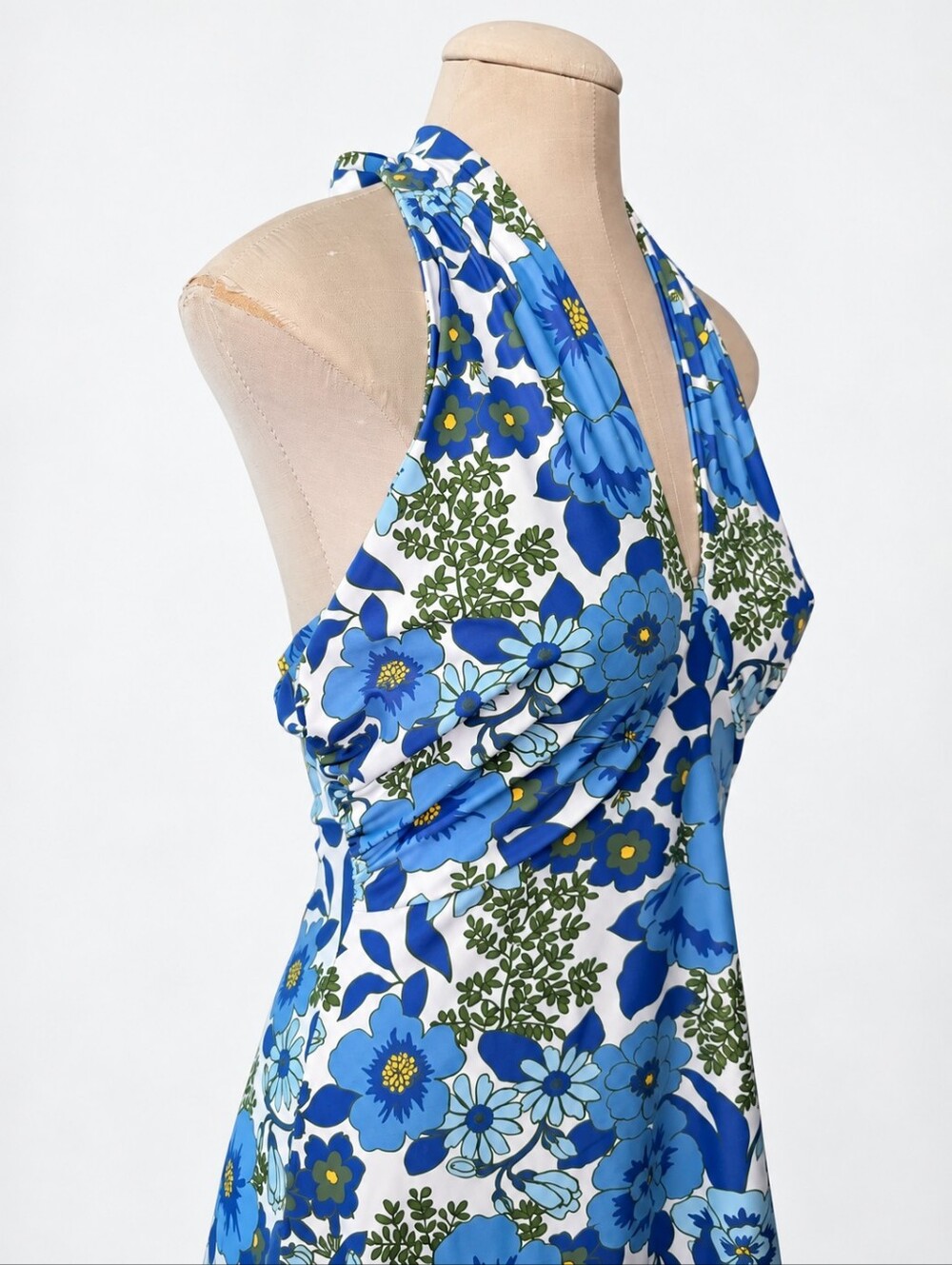 Smith & Quinn Fallon Porcelain Petals Blue Floral Halter Maxi Dress Small - Picture 6 of 9